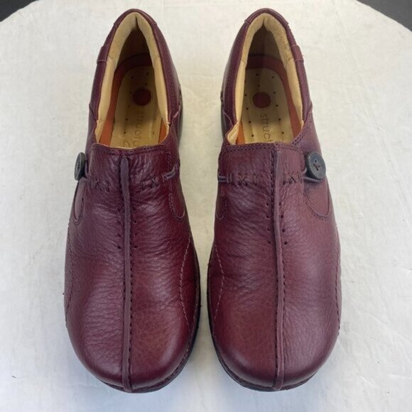 Clarks Un Structured Un.Loop Button Slip On Shoe Burgundy  Size 9M - Picture 1 of 12